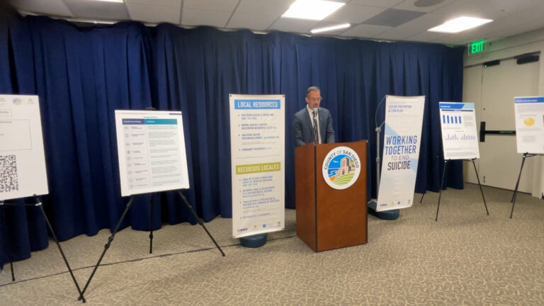 San Diego Actualiza Programa de Prevención del Suicidio con Nuevos Recursos y Datos