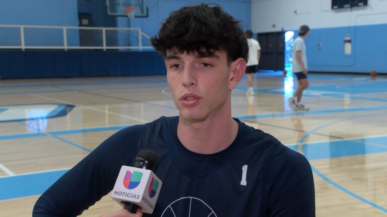 Santiago Trouet: El joven argentino que brilla en el baloncesto universitario de San Diego