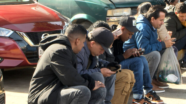Migrantes a la deriva tras la cancelación del programa CBP One