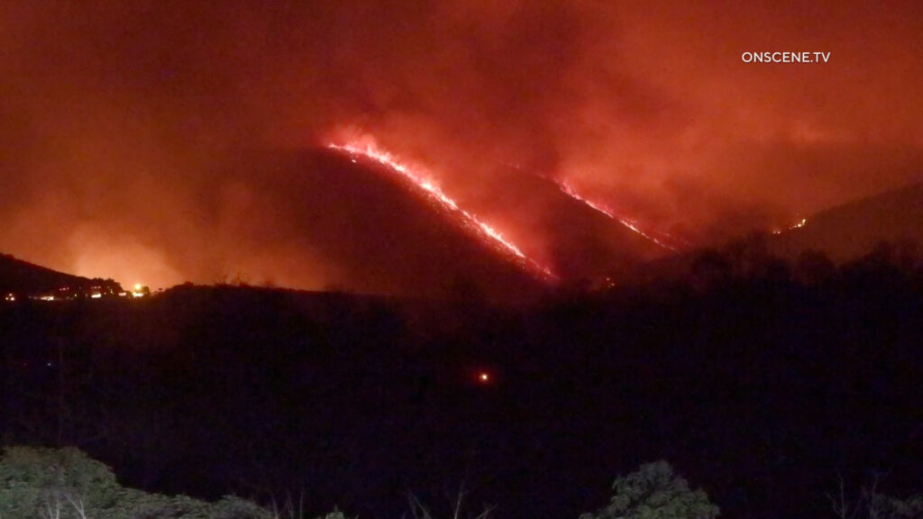 San Diego refuerza medidas y aprueba recursos contra incendios forestales