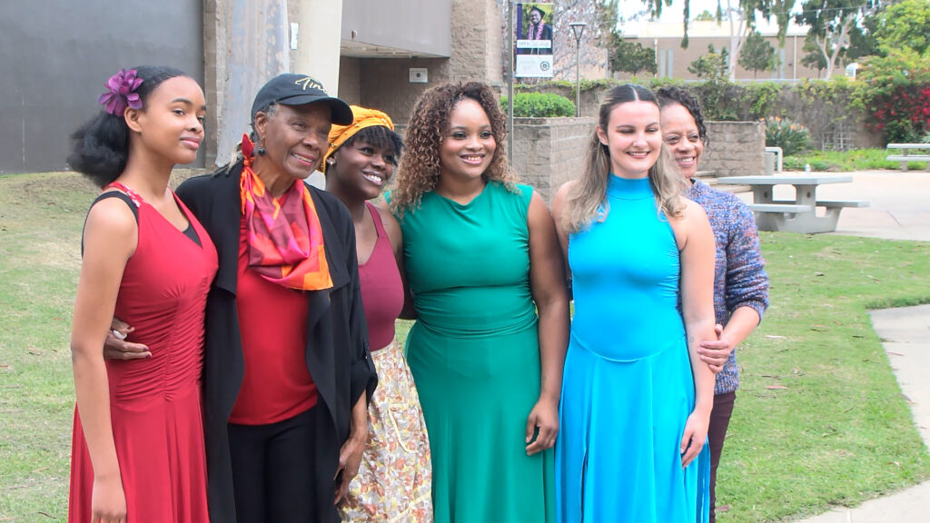 El Distrito Escolar de Educación Continúa celebra el inicio del Mes de la Herencia e Historia Afroamericana