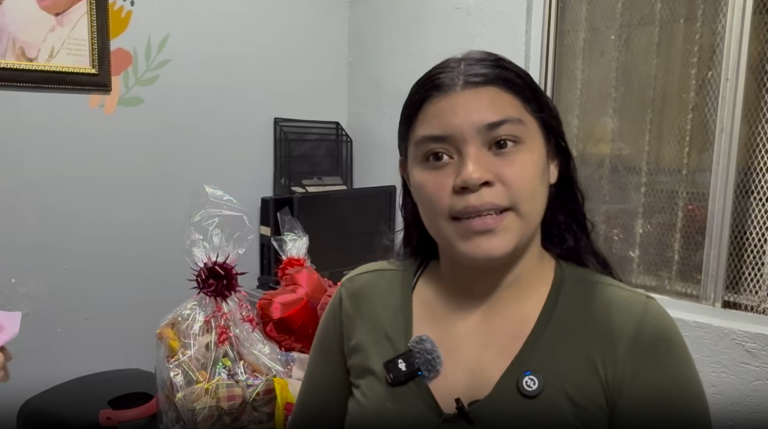 Mujeres migrantes varadas en la frontera inician emprendimiento