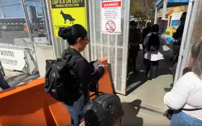 Madre deportada hace 14 años regresa a Estados Unidos con Visa U para recuperar a sus hijos