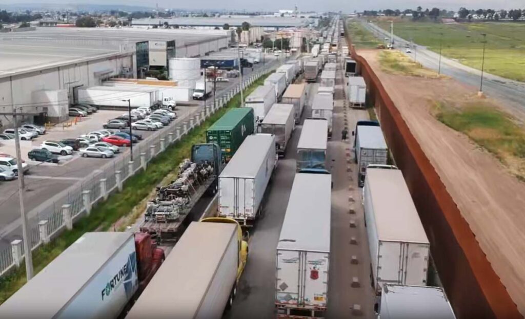 Estados Unidos inicia cobro de aranceles a productos mexicanos