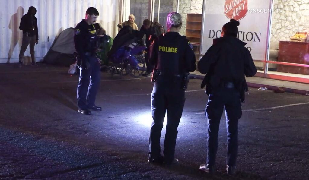 Hombre sin hogar sufre ataque con arma blanca