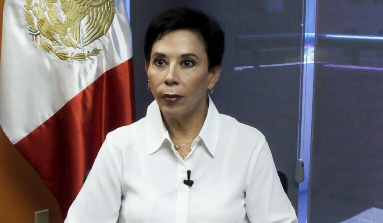 Consulado de México extiende apoyo a familiares de joven abatido por la policía de San Diego