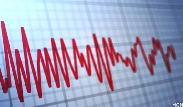 Sismo de 7.6 provoca alarma y daños en el noreste de Japón