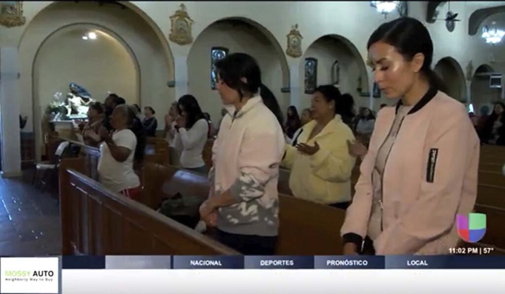 Fieles católicos en San Diego reaccionan al fallecimiento del Papa Francisco