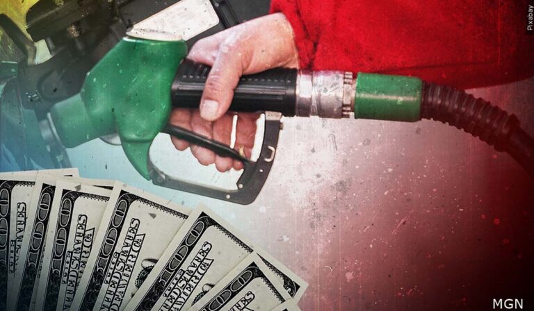 California analiza reemplazo del impuesto a la gasolina con nuevo proyecto de ley
