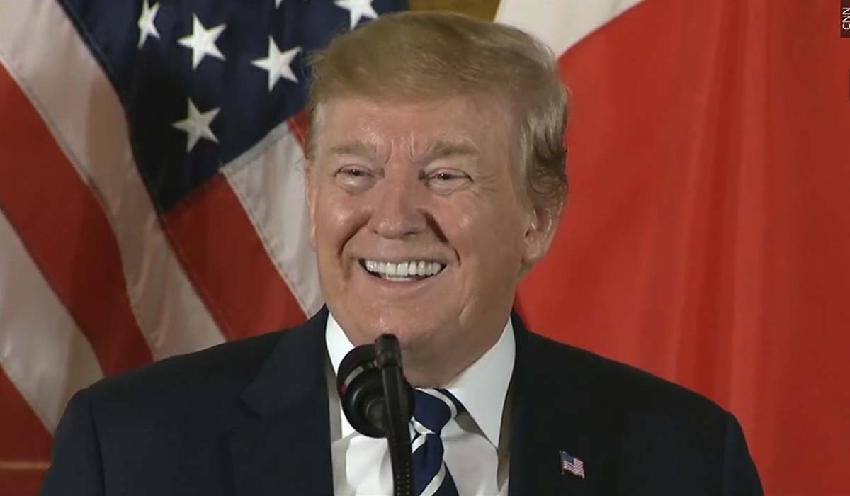 Donald Trump Aclara: No Puede Postularse para un Tercer Mandato Según la Constitución de EE.UU.