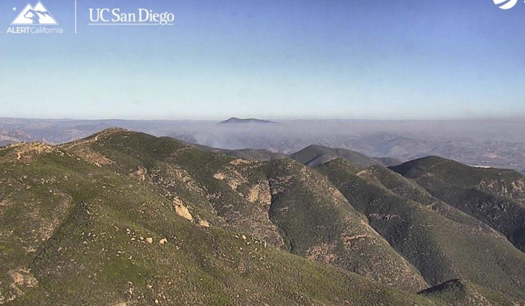 Cal Fire Advierte: Incendio Forestal en Dulzura Causado por Prácticas de Tiro - Noticias Notivalle