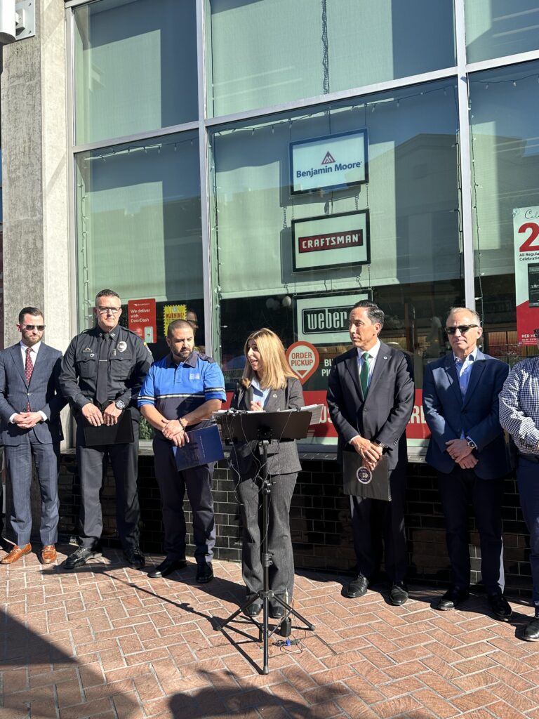 Prop 36 impulsa caída de robos en el centro de San Diego