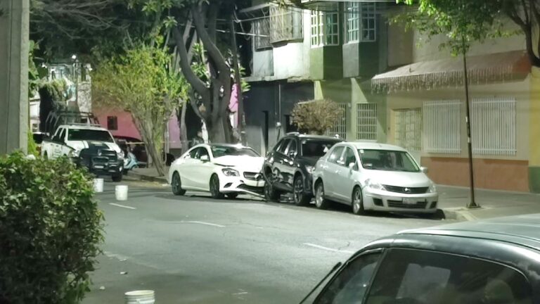 Ataque a balazos en auto de lujo en Venustiano Carranza: un conductor fallece