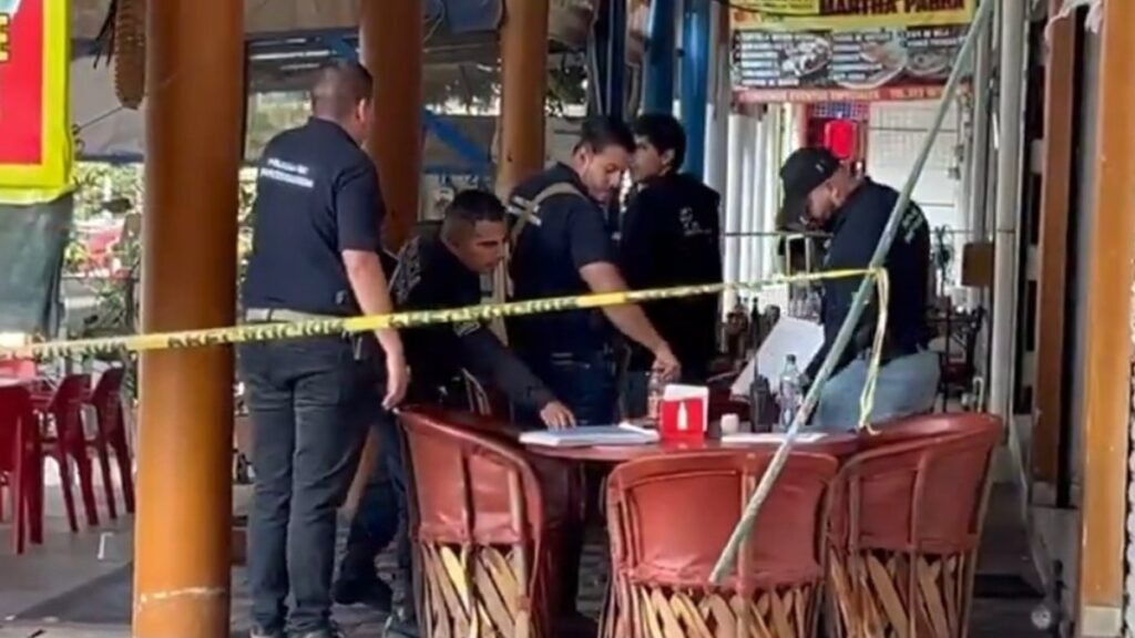 Ataque en Restaurante de Mariscos en Zapotlanejo: Una Mujer Muerta y un Herido, Víctimas de Tijuana