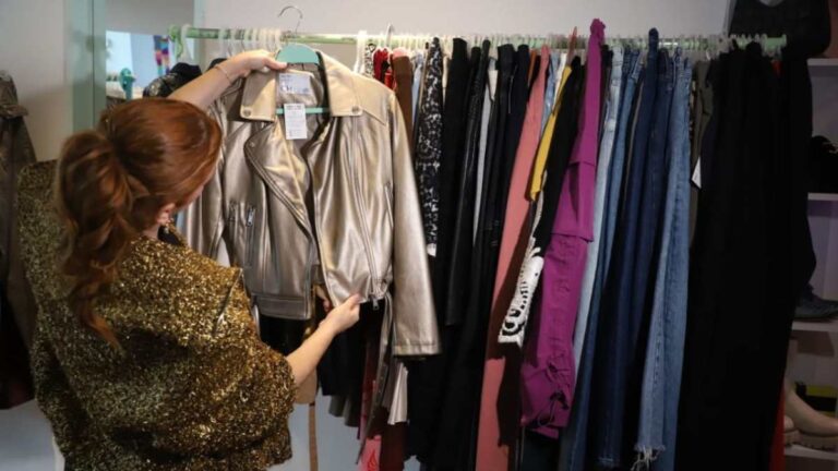 Descubre el Simbolismo de los Colores para Vestir en Año Nuevo en San Diego