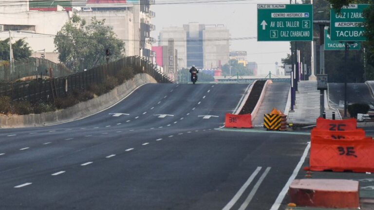 Hoy No Circula en CdMx y Edomex: ¿Qué Autos Descansan Este 1 de Enero 2026?
