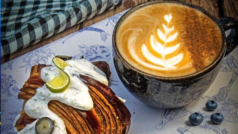 Los Mejores Restaurantes Abiertos para Desayunar en Saltillo el 1 de Enero de 2026