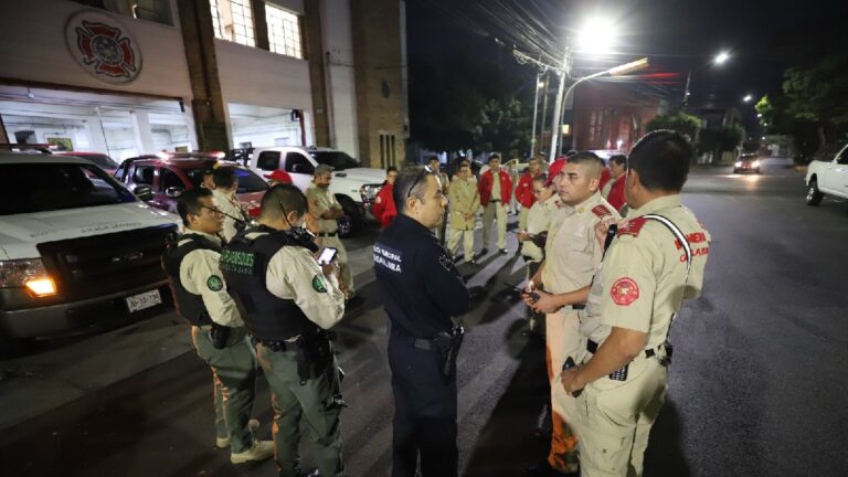 Bomberos en Guadalajara Apagan 45 Incendios Durante Celebraciones de Año Nuevo