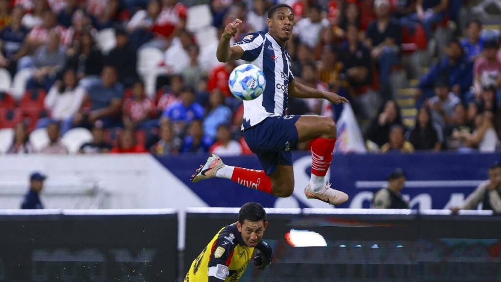 Anthony Martial Brilla con su Primer Gol en Copa Pacifica con Rayados
