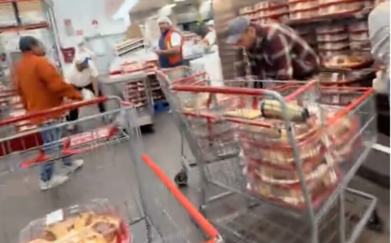 ¡Locura de Compras! Primeros Compradores Compulsivos de Roscas en Costco Guadalajara