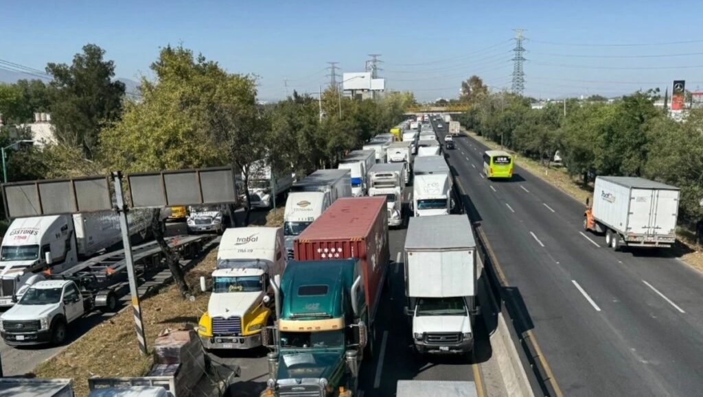 Actualización de la Autopista México-Querétaro: Últimas Noticias sobre Cierres y Choques