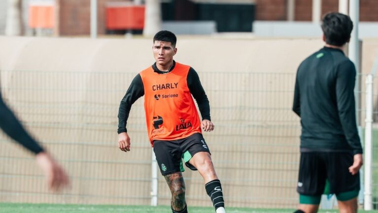 Santos Laguna se prepara para el desafío ante Necaxa: Presentación de sus refuerzos