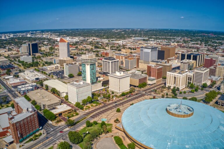 Wichita: Una de las Mejores Ciudades para Compradores Primerizos de Vivienda en EE. UU.