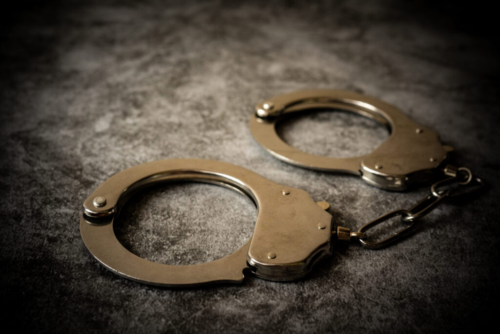 Arresto en Nueces: Corporal Joel Villaseñor de la Oficina del Sheriff enfrenta acusaciones de lesiones a un menor