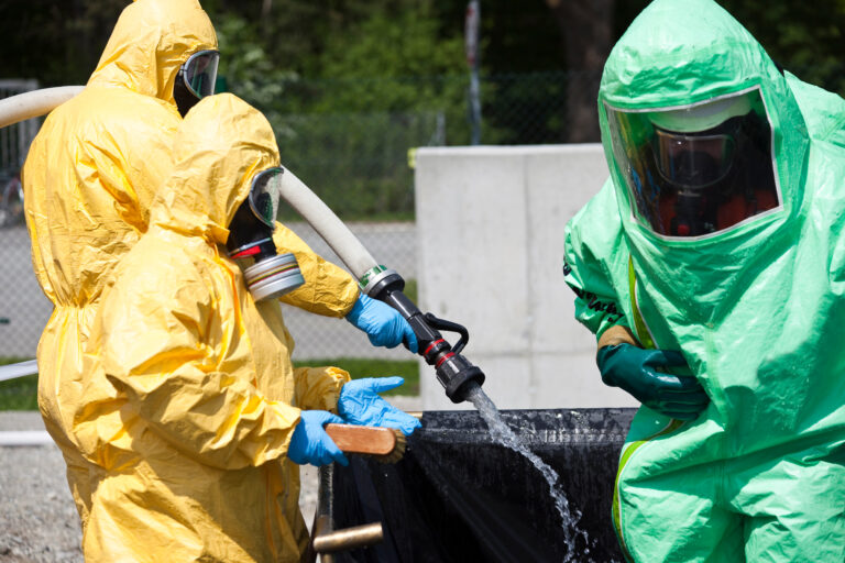 Ordenan limpieza urgente por contaminación tóxica en San Diego