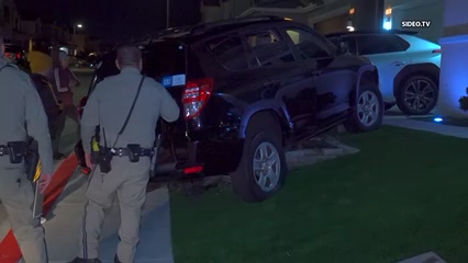 Adolescente choca contra una vivienda tras ponchadura de llanta en Spring Valley