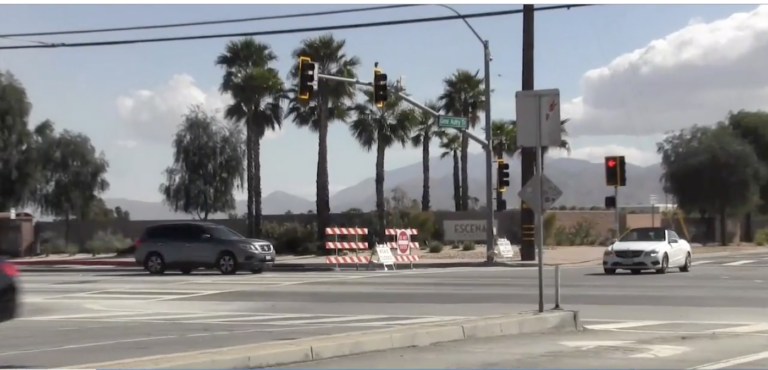 Inundaciones en Palm Springs: Reabren Rutas Clave, Pero Indian Canyon Drive Permanece Cerrado