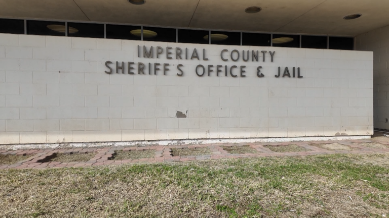 Arresto por Drogas: Capturan a Dos Personas con Heroína y Metanfetamina en el Condado Imperial
