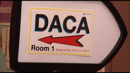 Activistas y líderes demócratas piden proteger a beneficiarios de DACA y aprobar la Ley DREAM