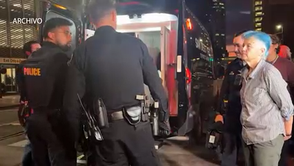 Activista de San Diego sentenciada por agredir a agente de ICE durante operativo