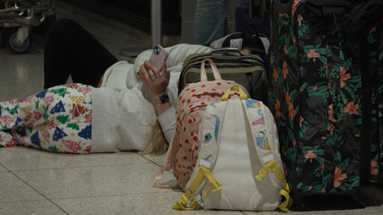 Decenas de vuelos con retrasos en el Aeropuerto Internacional de San Diego