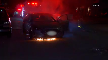Bomberos controlan incendio de vehículo en Lemon Grove