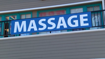 Clausuran cuatro salones de masaje por presunta prostitución en Carlsbad