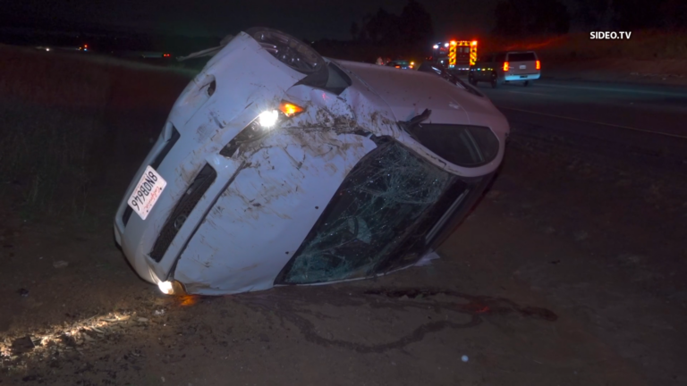 Investigan choque múltiple en Bonita: jóvenes huyen tras accidente en la SR-125