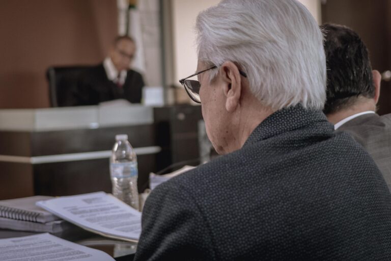 Vinculan a proceso a Jaime Bonilla tras maratónica audiencia de 24 horas por millonario contrato fallido