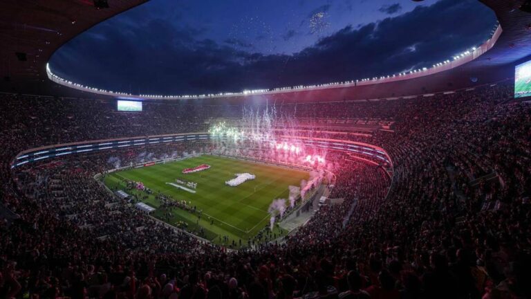 La fiebre del fútbol impulsa la economía local en San Diego