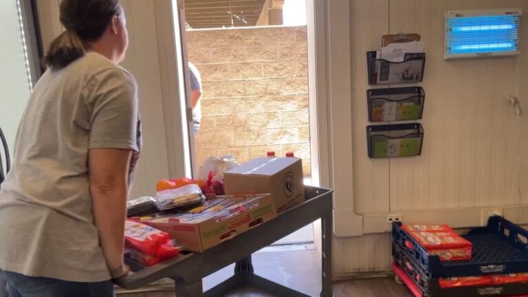 Miles en San Diego perderán beneficios de CalFresh por cambios federales