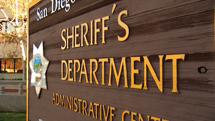 Buscan a sospechoso de agresión sexual contra una menor en Poway