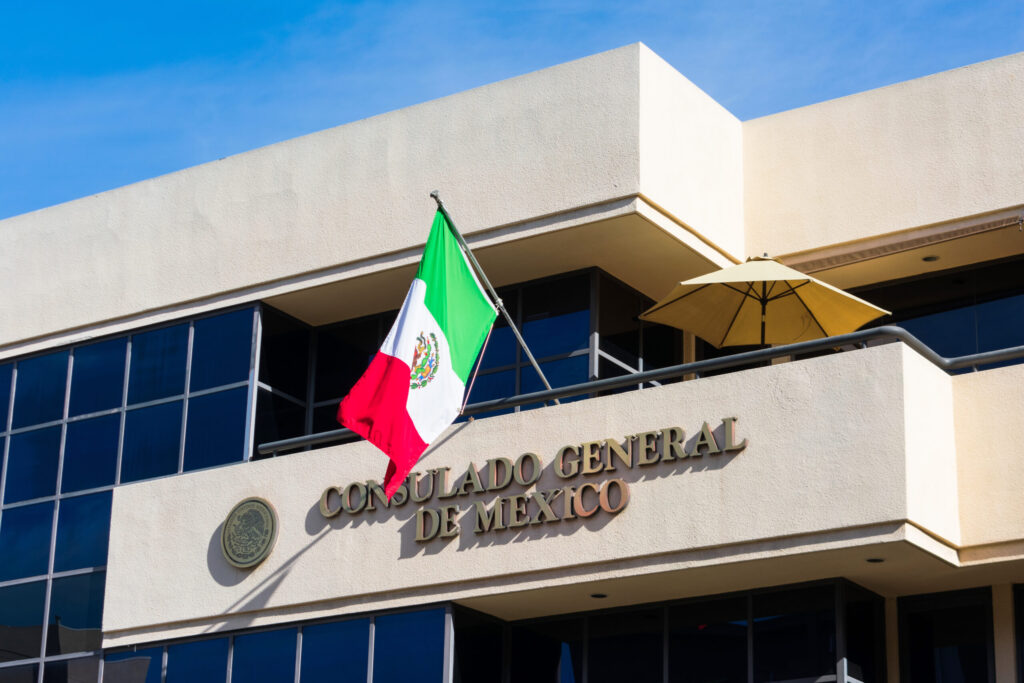 Estados Unidos revisa red de consulados de México y podría ordenar cierres