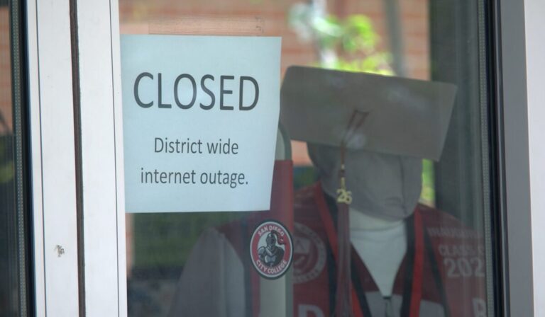 Ciberataque afecta a los cuatro colegios comunitarios de San Diego