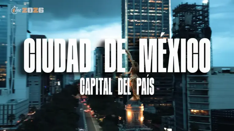 Santiago Giménez: El Resurgimiento del Futbolista Mexicano que Superó la Trombosis