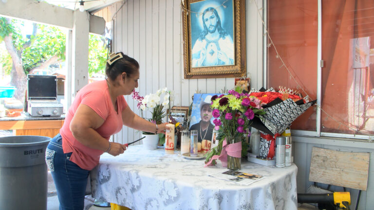 Madre exige justicia tras muerte de su hijo agredido en estación de MTS en San Diego