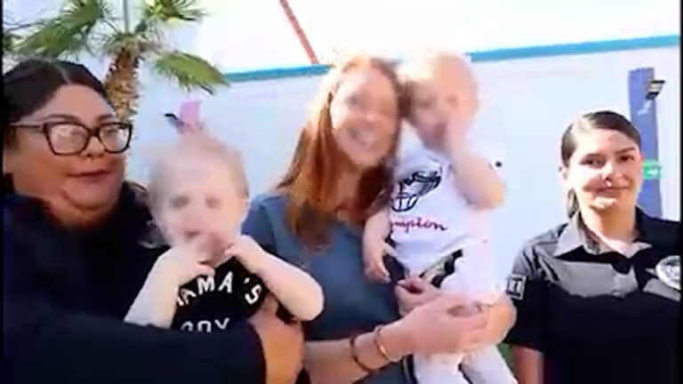 Reúnen a menores rescatados en San Felipe con su madre tras alerta Amber internacional