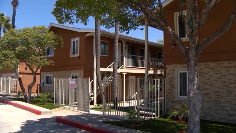 Resultados preliminares muestran rechazo a impuesto sobre viviendas vacías en San Diego