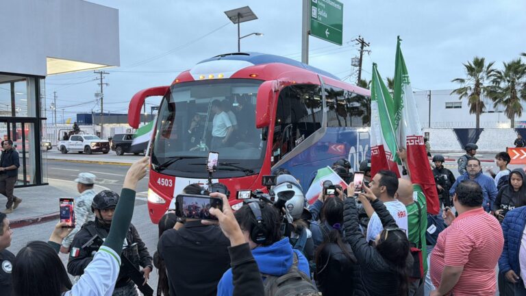 Irán llega a Tijuana con 15 integrantes sin visa para entrar a EE.UU.