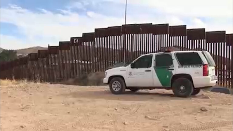 Fiscalía federal presenta 75 casos relacionados con la frontera en San Diego en una semana